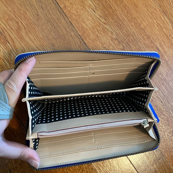 Kate Spade Wallet - Picture 4 of 4